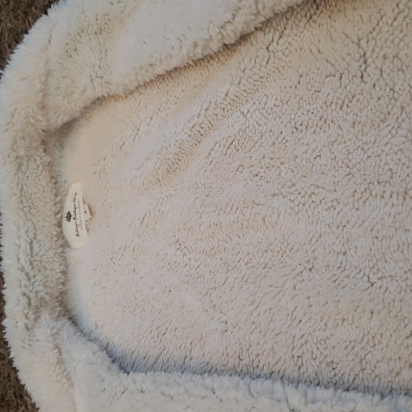 Small Charcoal Gray Fleece Vest - Picture 5 of 5